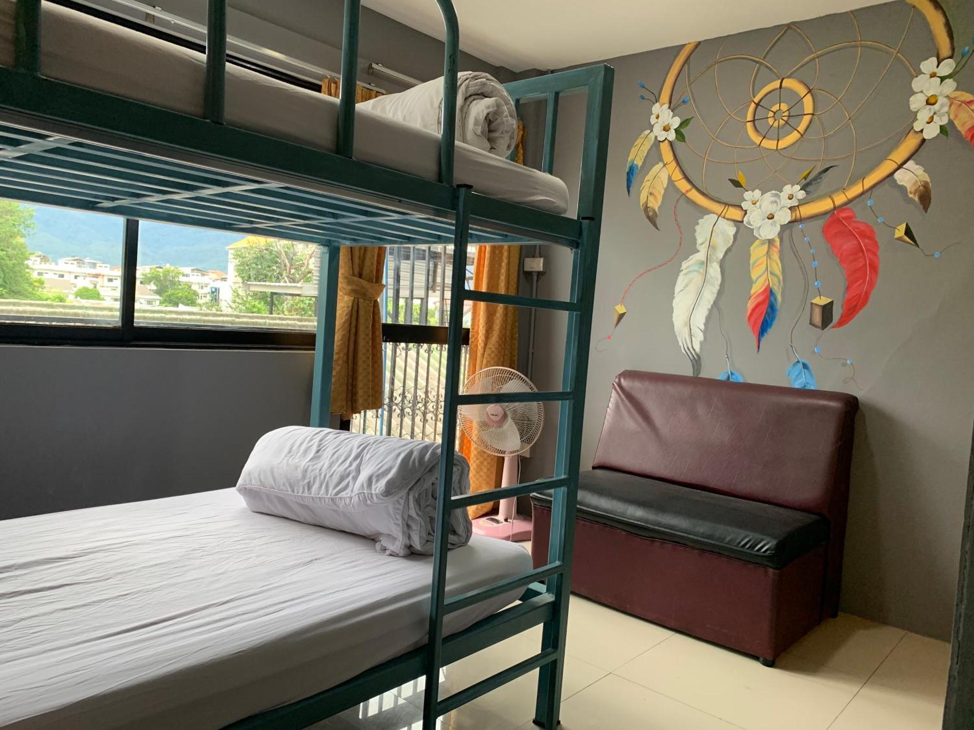 Doze Hostel Чіангмай Екстер'єр фото