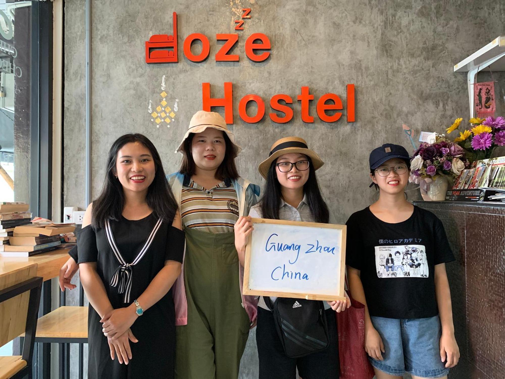 Doze Hostel Чіангмай Екстер'єр фото