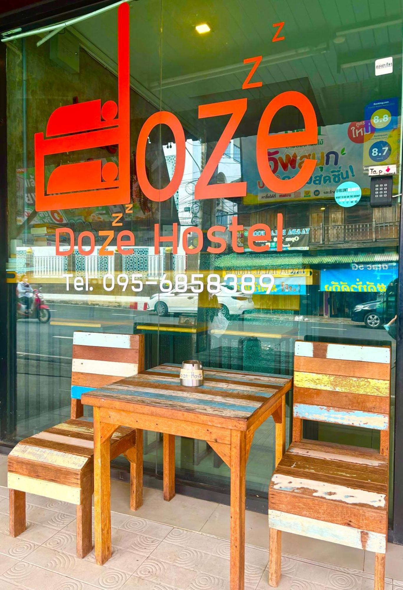 Doze Hostel Чіангмай Екстер'єр фото